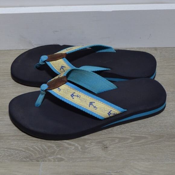 L.L. Bean Woman's Blue & Yellow Anchor Flip Flops Size 8 - Picture 1 of 8